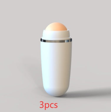 Oil Absorbing Balls for Fresh, Matte Skin.